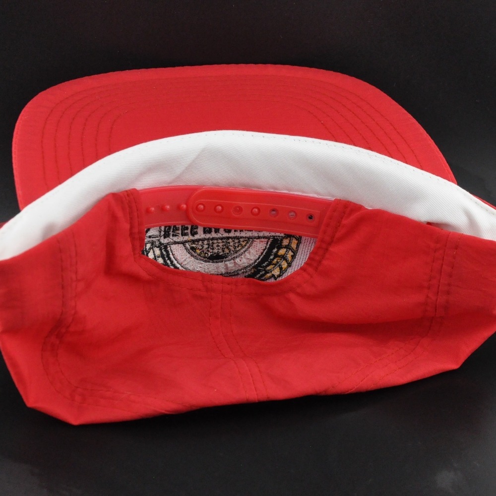 MPM Array Snapback Hat OSFA Red Excellent Western Canadian Beef Packers Nylon - Picture 2 of 4